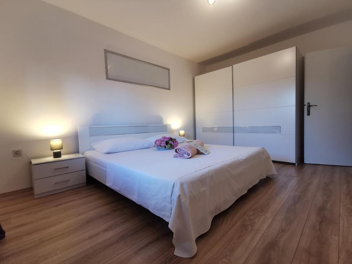 Apartment Leona Split Bagian luar foto